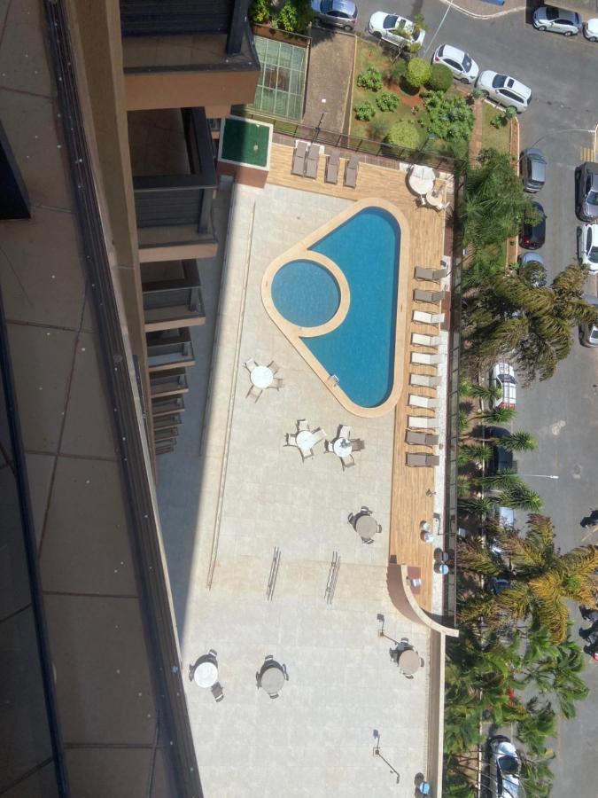 Apart Hotel No Coracao De Brasilia Kubitschek Plaza Exterior foto